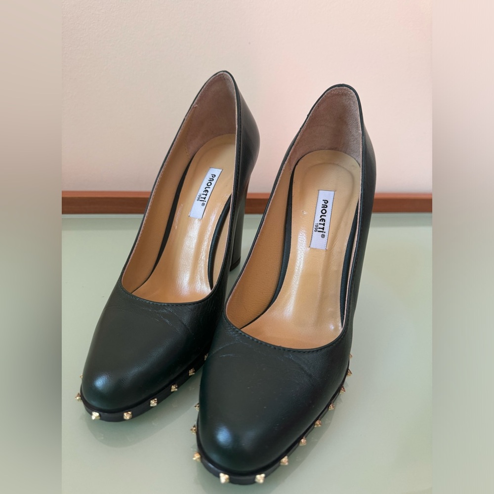 European Brand Paoletti dark green size 36 pumps.